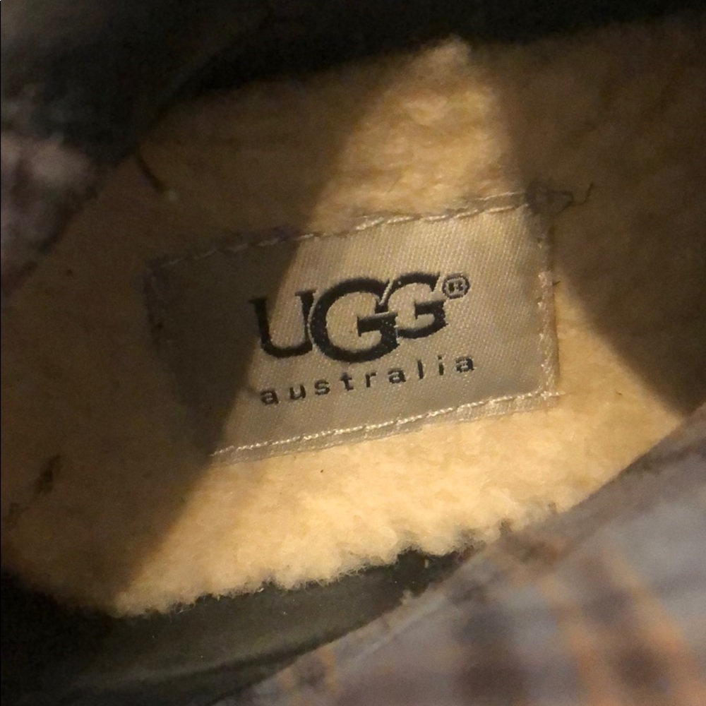 UGG boots - Picture 13 of 15